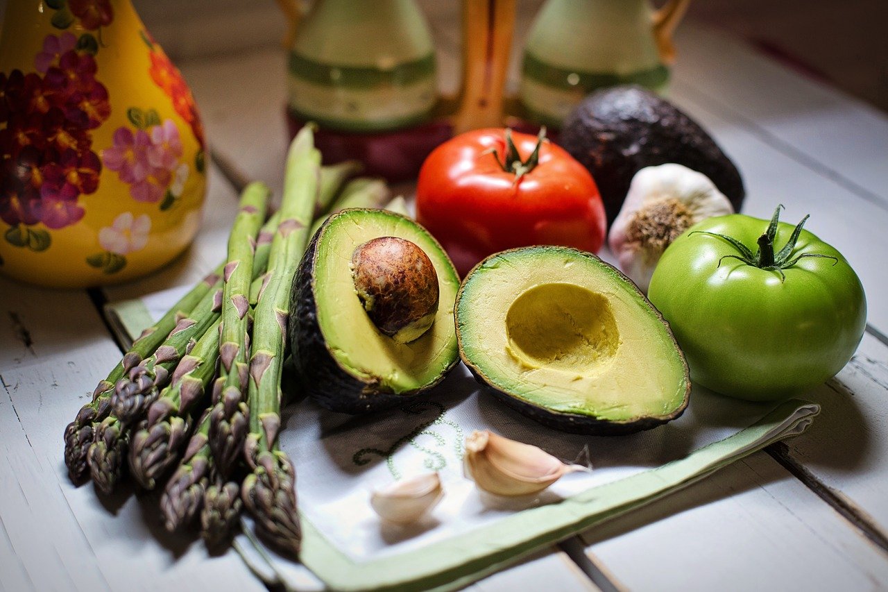 How to Fuel Up For Outdoor Activities as Vegetarians and Vegans