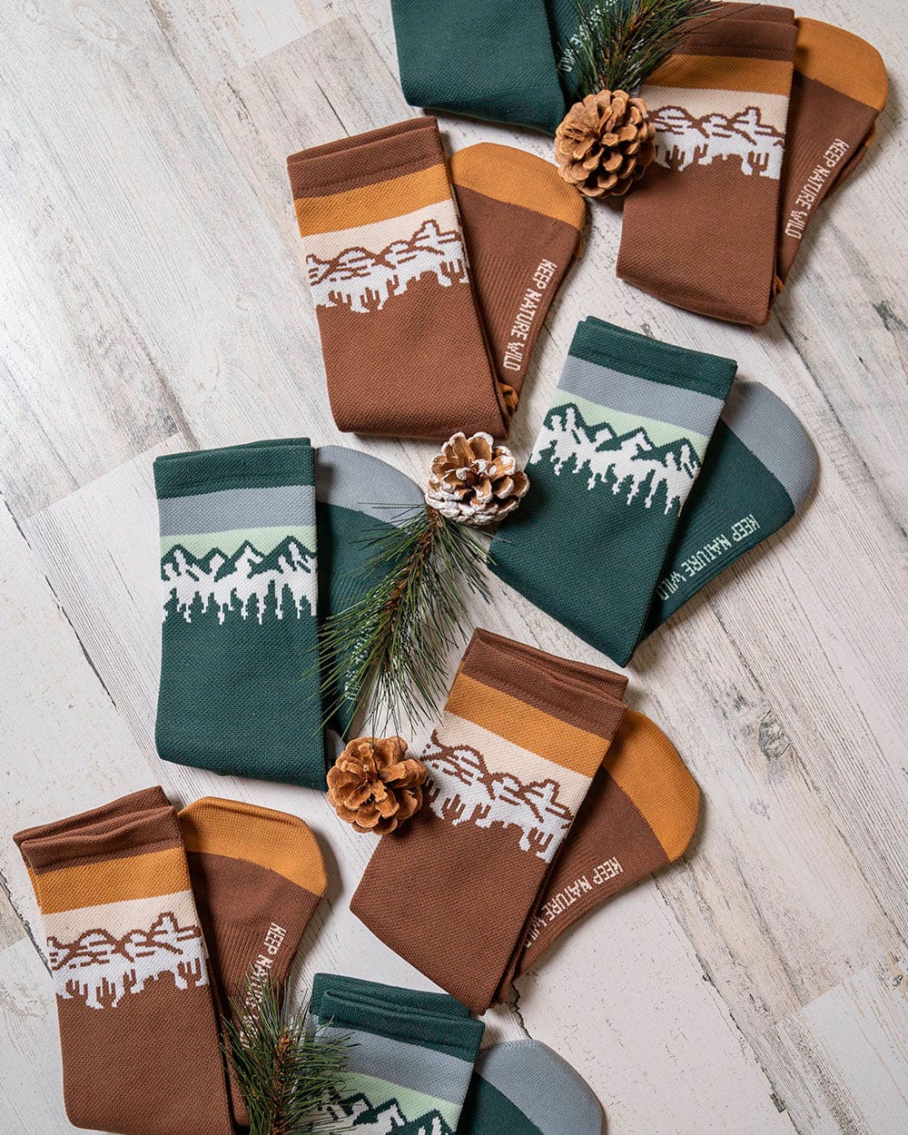 Keep Nature Wild Socks Camp & Trail Crew 2-Pack | High Peaks