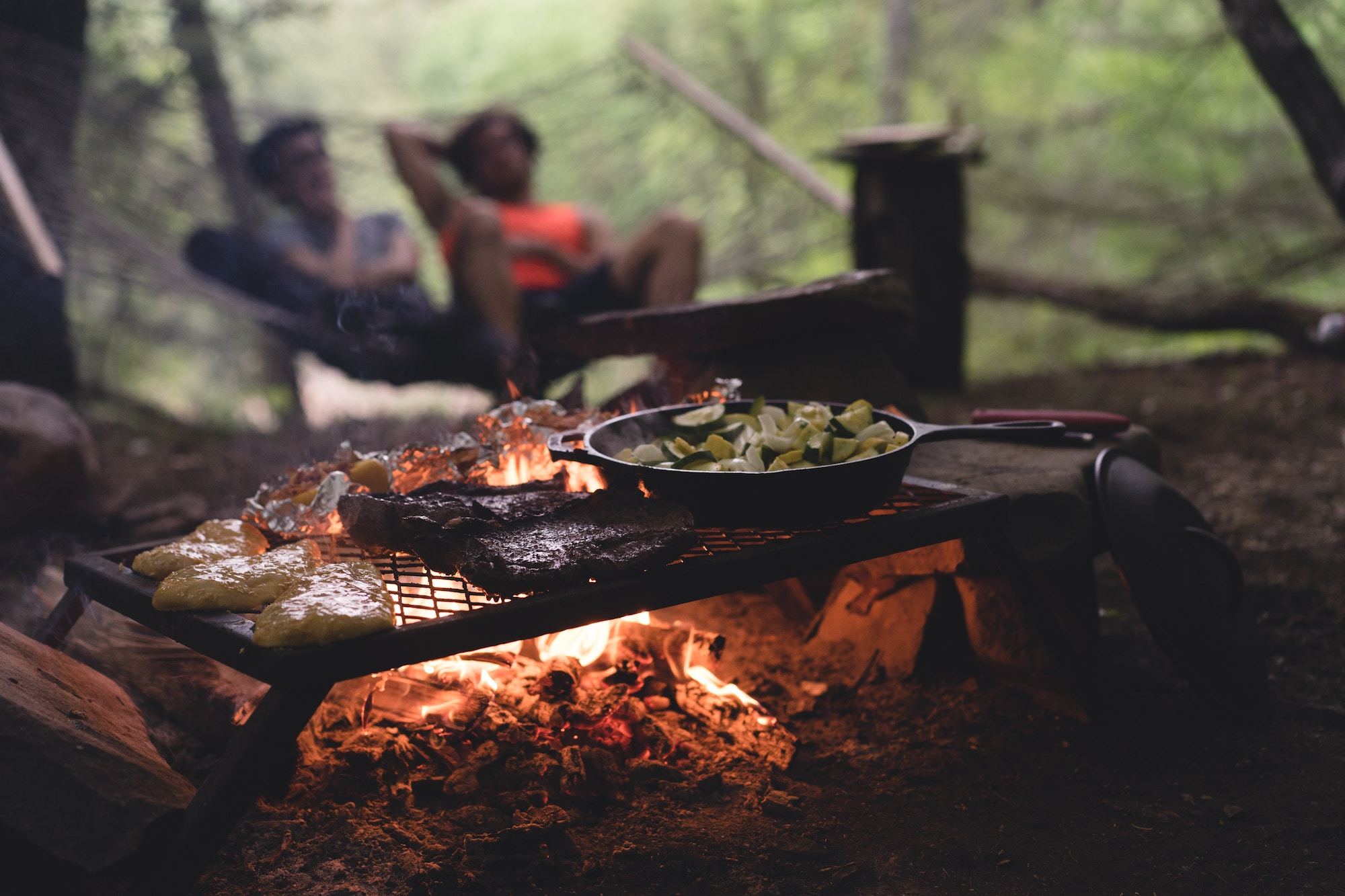 5 Easy & Awesome Camping Meals