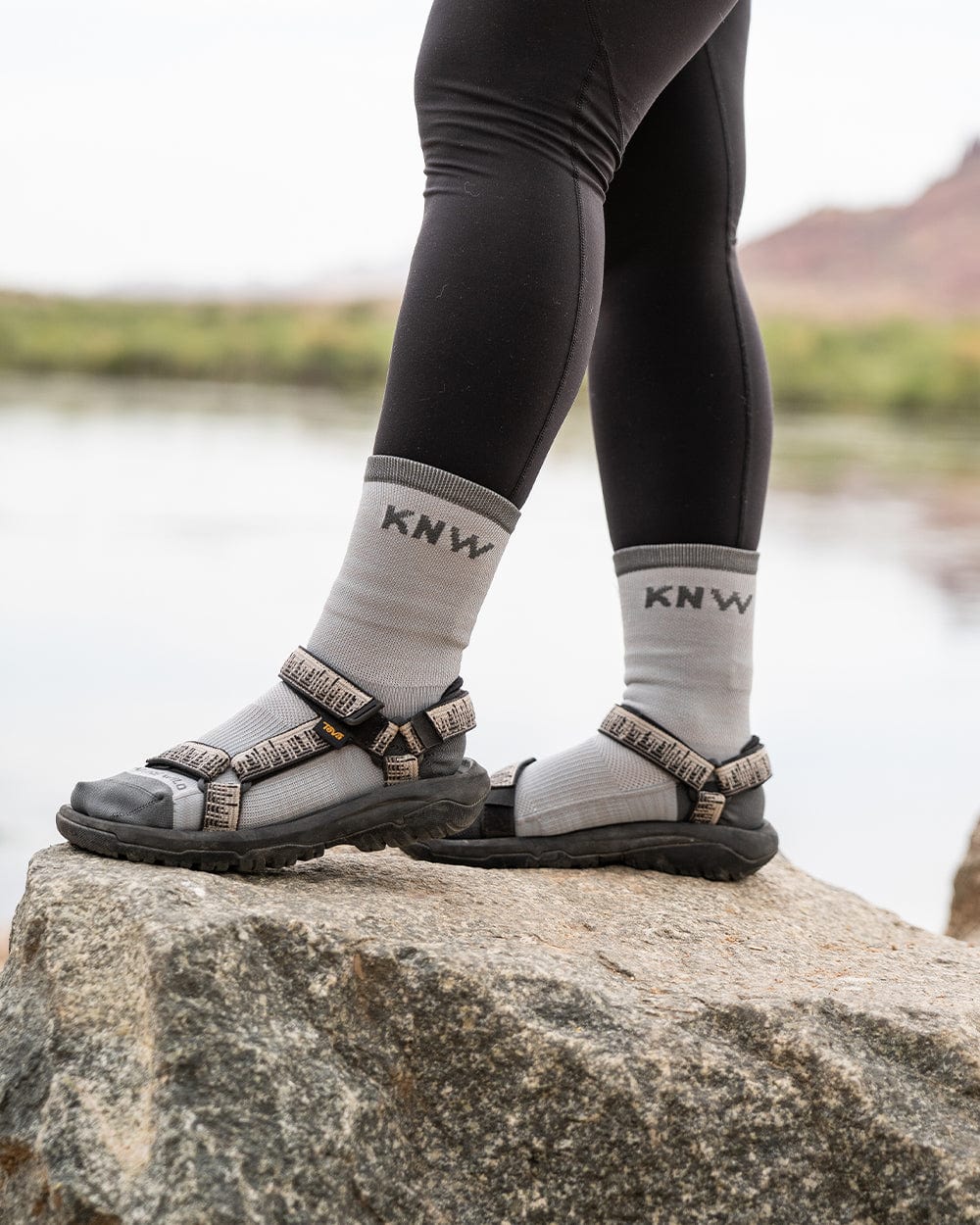 Keep Nature Wild Socks Camp & Trail Mid Socks | Granite